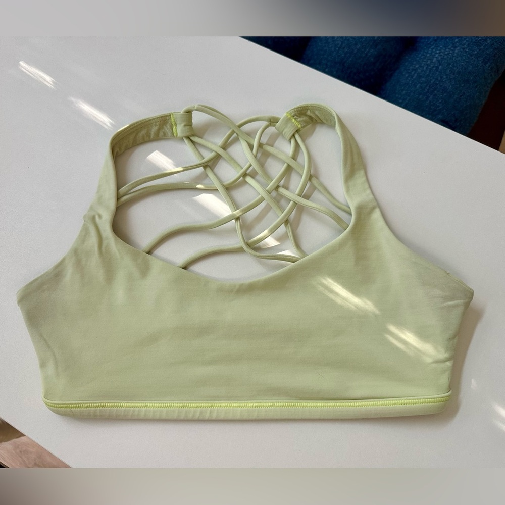 lululemon Free to be Wild bra